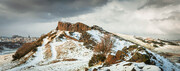 Salisbury Crags in snow, Edinburgh, Scotland. EH044