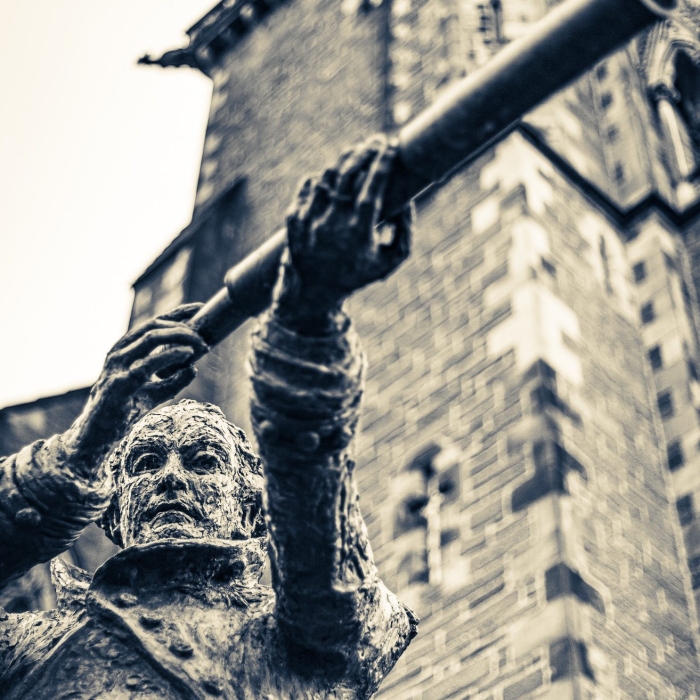 Duotone image of the statue of Admiral Adam Duncan outside St Paul's Cathedral, Dundee, Scotland.