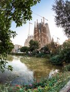 Pond in the Placa di Gaudi, Barcelona, Spain BC023