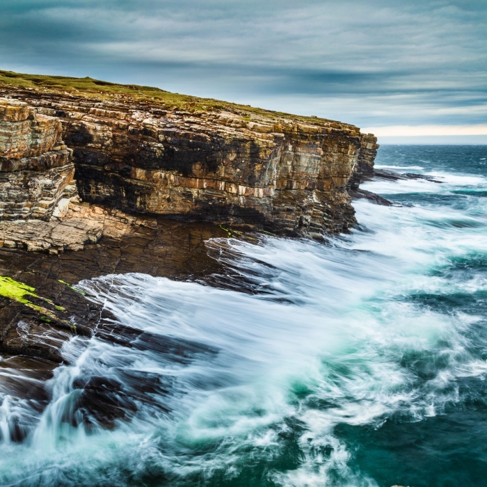Rough seas at the cliffs of Deerness, Orkney Islands. OR019